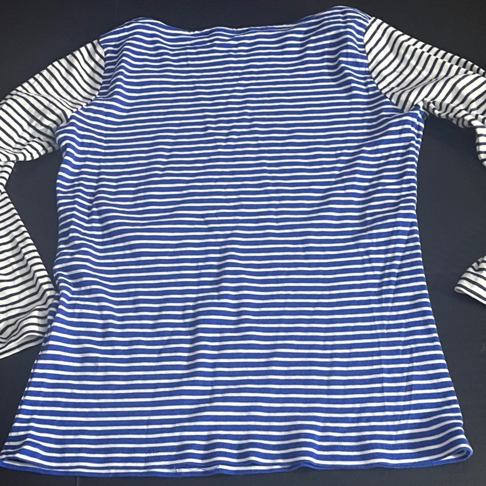 Vineyard Vines Navy and White Multi Striped Tee - Size Small - Picture 4 of 8